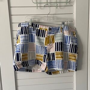 Old Navy Patterned Shorts Size 16